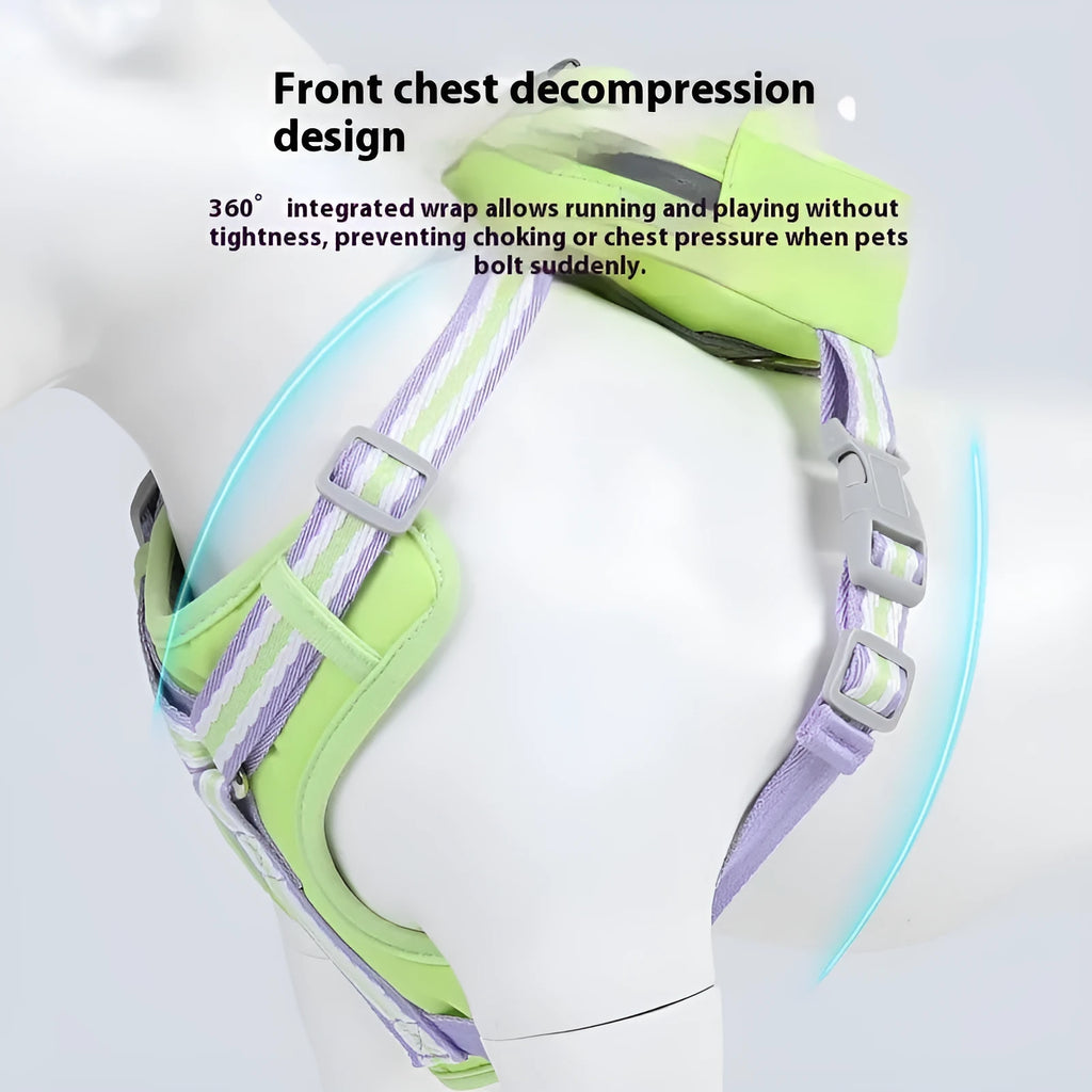 Explosion-proof anti-strathulation dog harness in Oxford cloth with attached chest strap and rope.