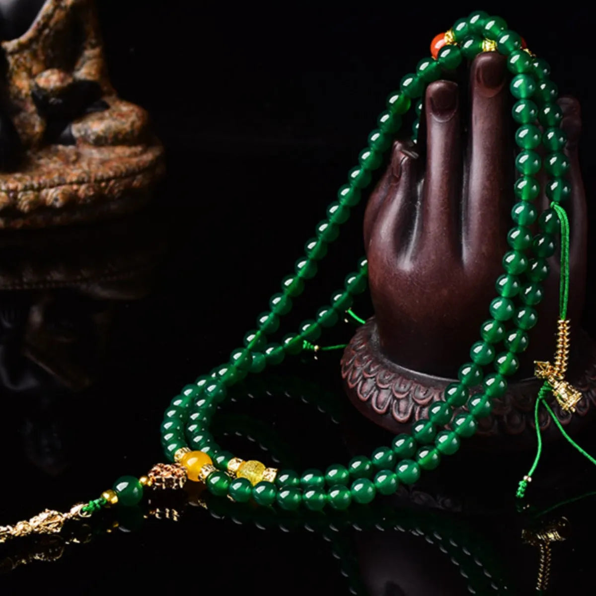 Brazil natural green agate multi-circle bracelet showing handcrafted beads in unisex design