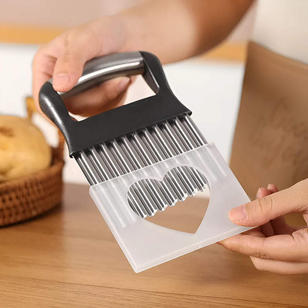 Stainless steel potato wave knife kitchen tool measuring 14 by 9 centimetres
