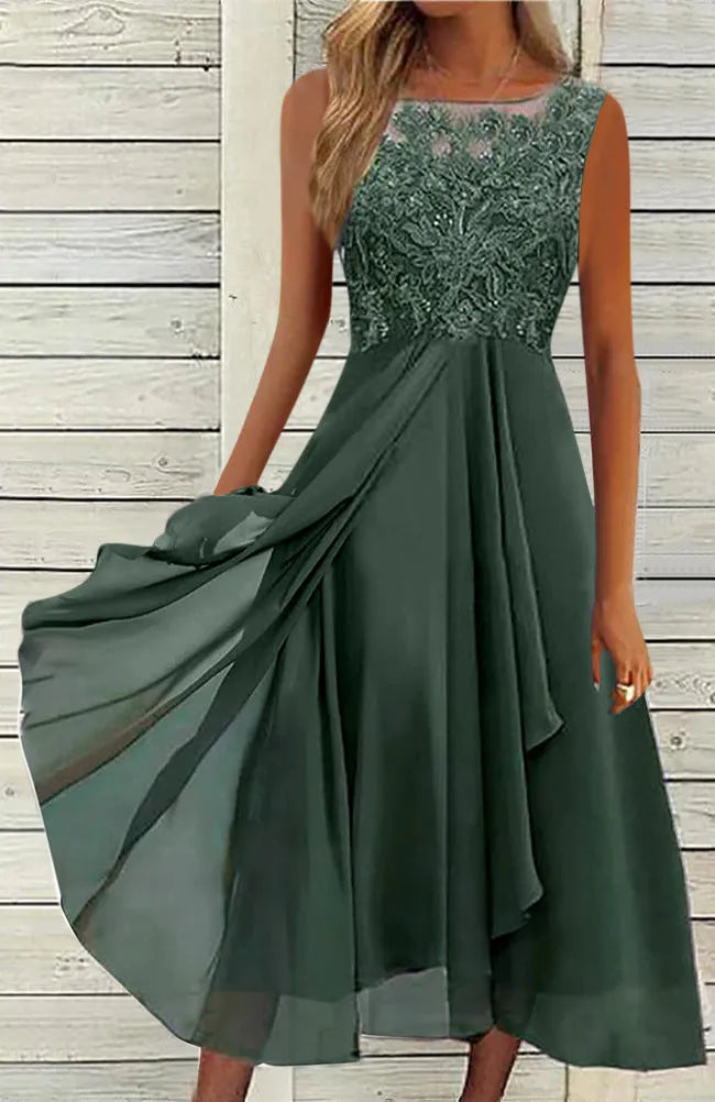 Women's sleeveless chiffon dress with lace hollow-out stitching in princess style