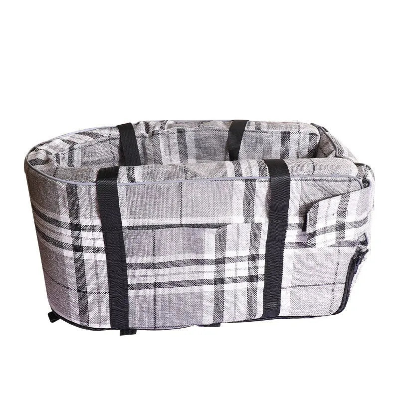 Outdoor cloth dog kennel with sponge padding shown in available blue, grey, red, and grey mesh colour options.