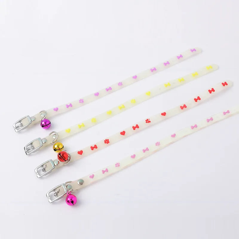 Luminous adjustable cat collar with silicone chain and metal bell in various decorative styles