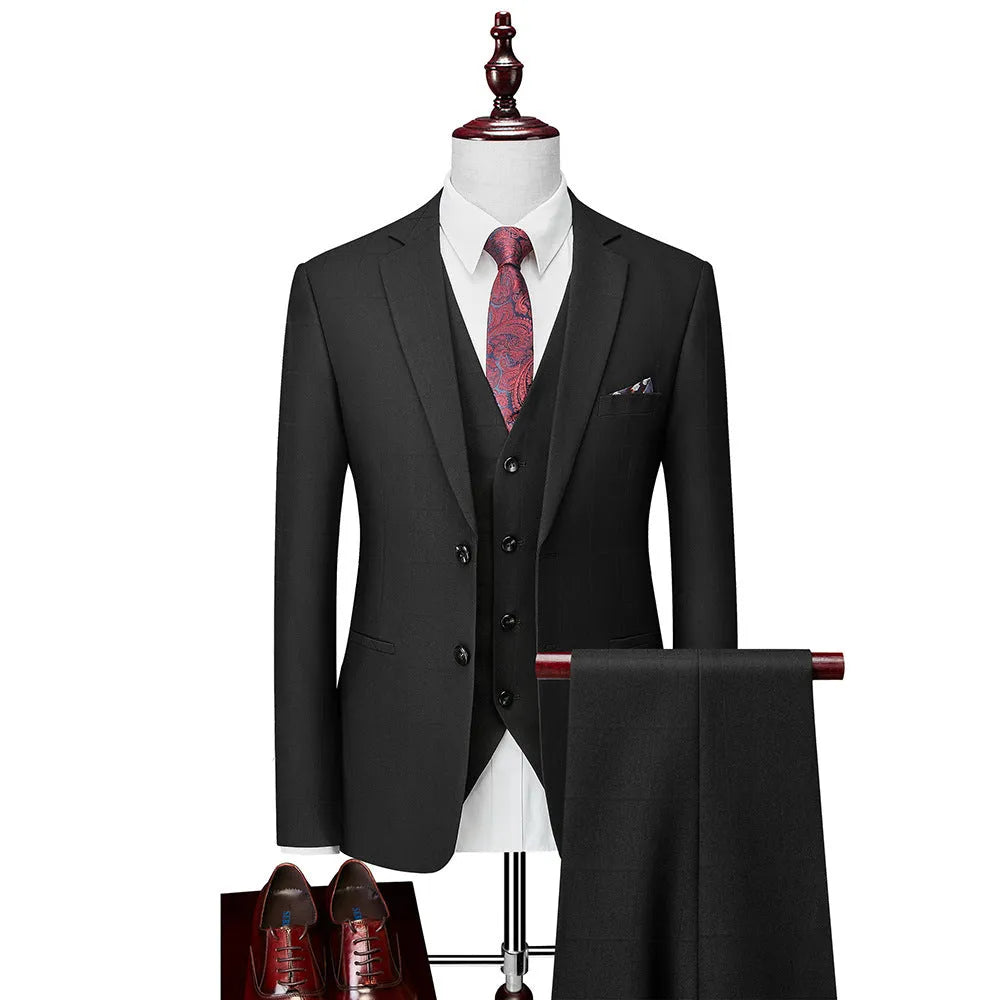 Men's navy blue plaid three-piece slim fit business casual suit with vest