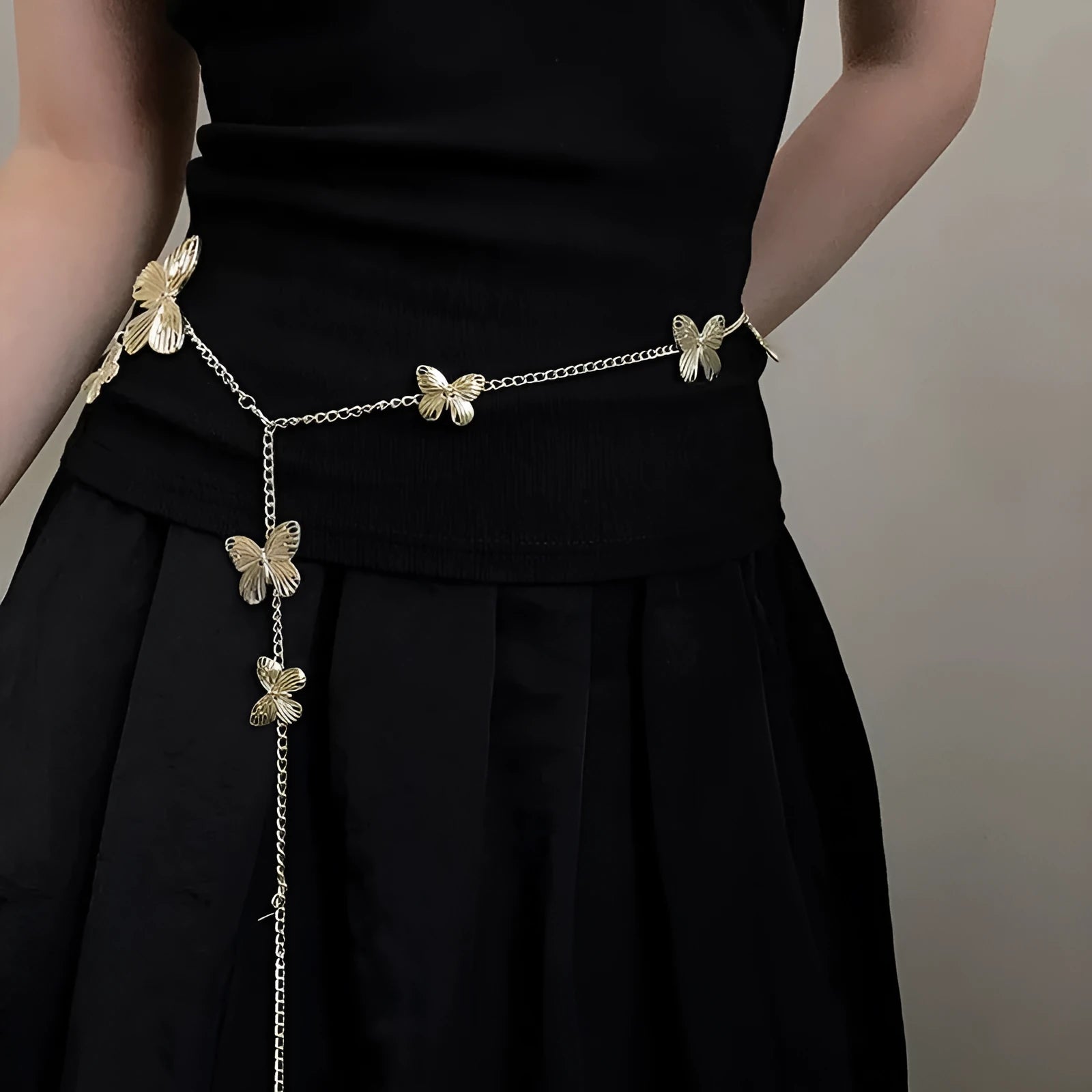 Retro butterfly waist chain belt with alloy construction, 104cm length