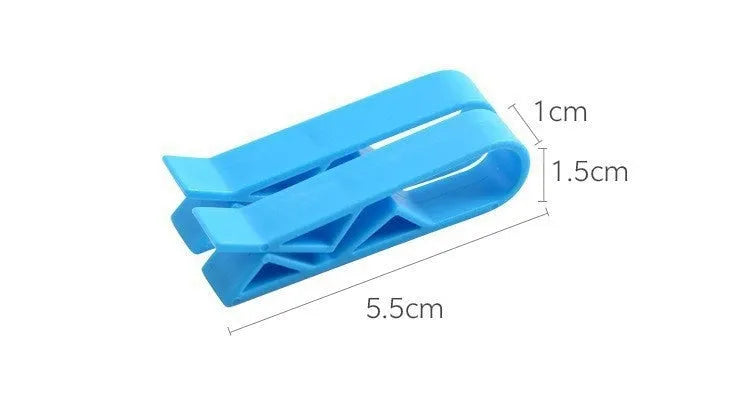 A white PP plastic non-slip clip designed to secure a garbage bag to the side of a trash can.