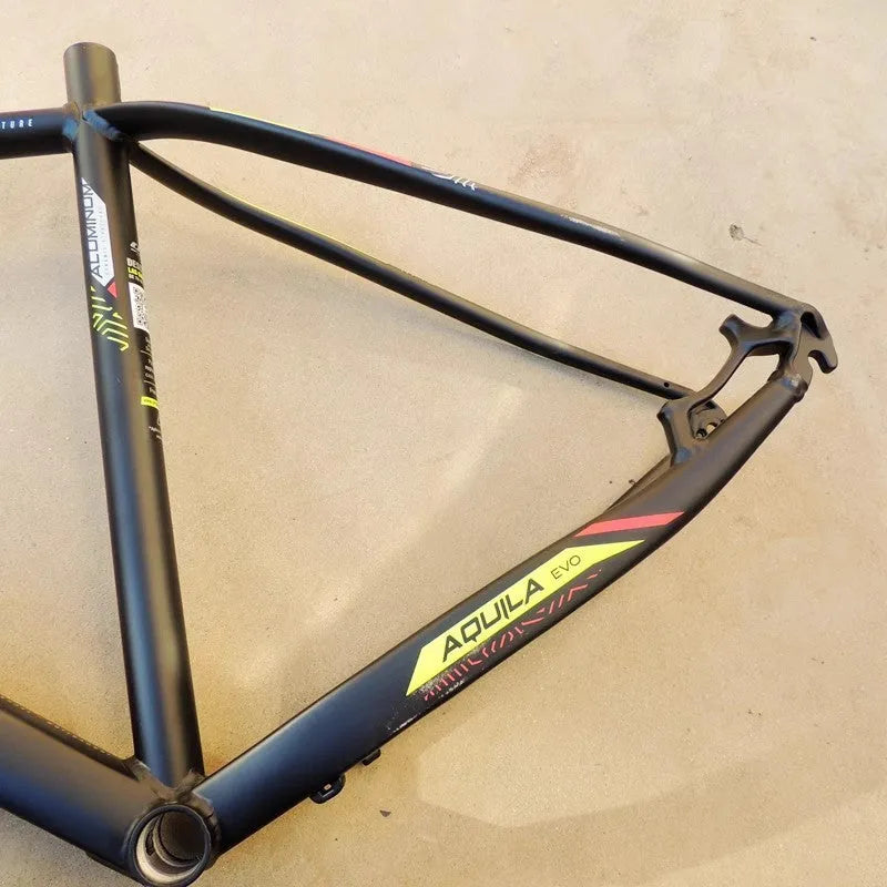 29-inch black green aluminium mountain bike frame with disc brake mounts and inner cable routing