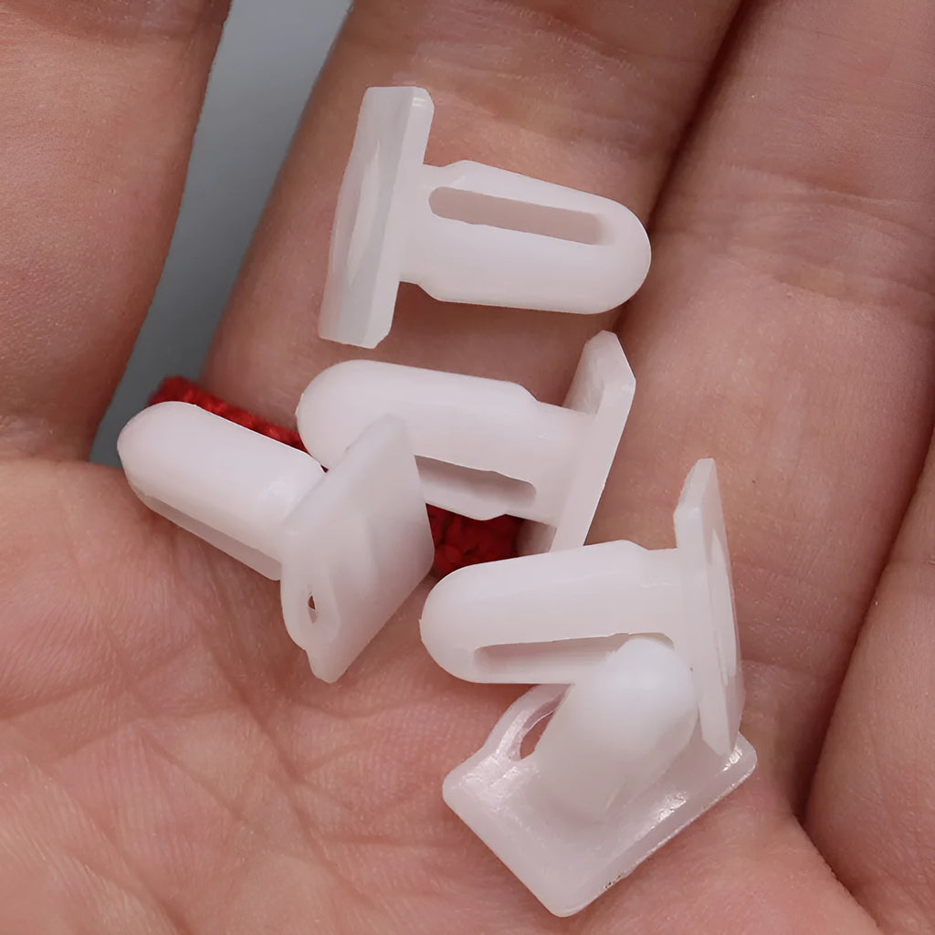 60 PA66 plastic automotive clips with D318 colour for car interior trim fastening