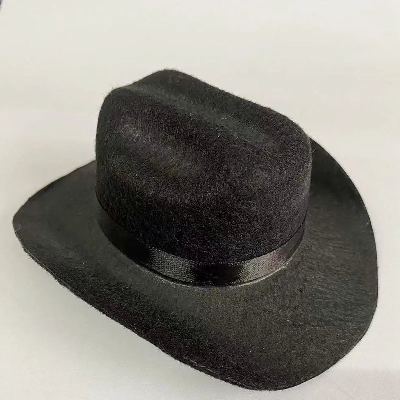 British-style cowboy hat for cats in non woven fabric with decorative band options
