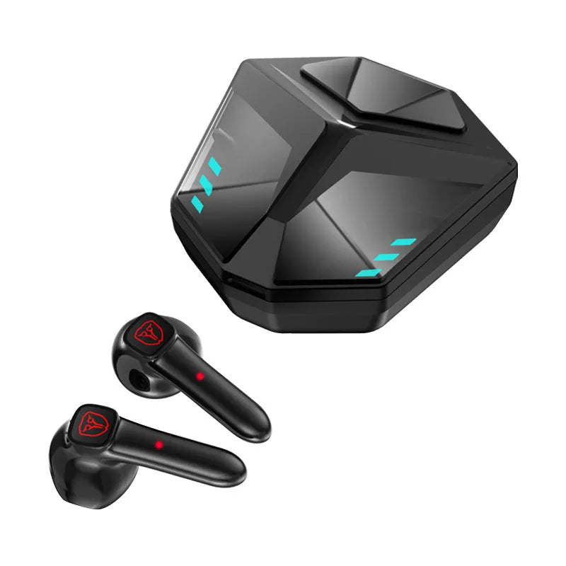 Wireless Bluetooth gaming headset with low latency and noise reduction in compact design