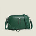 Women's genuine leather shoulder bag in horizontal square shape measuring 19x13x6cm