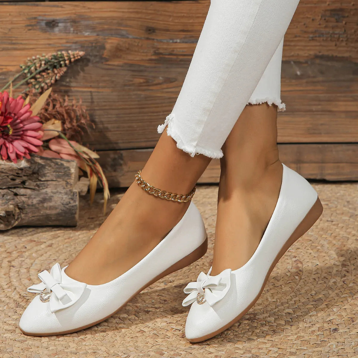 Women's plus size shallow mouth bowknot flat shoes in artificial PU with rubber soles