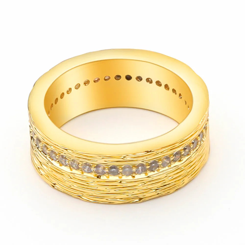 Gold geometric zircon ring for women on a white background, showing detailed metalwork and size options 6, 7, 8.