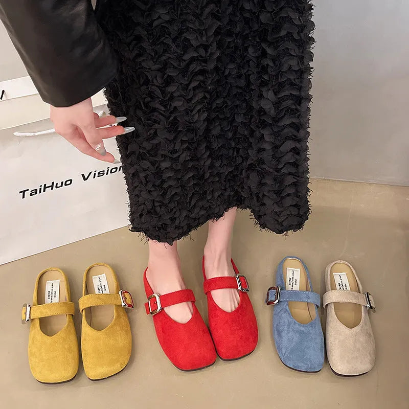 Women's flat closed toe half slippers in apricot colour with square head design and rubber sole