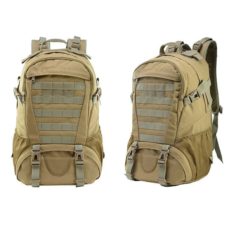 Oxford cloth mountaineering backpack in camouflage colour with air pillow belt system