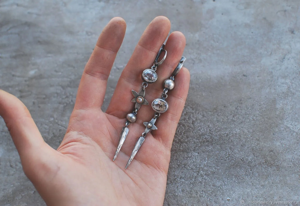 Hesheng geometric antique silver rhinestone drop pendant earrings pair