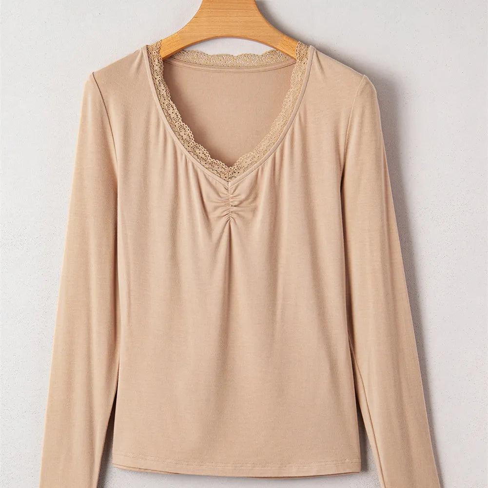 Women's solid colour casual top with lace trim and long sleeves in red