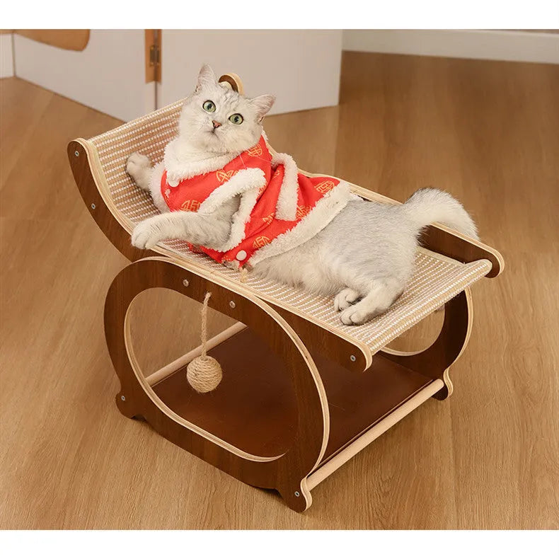 Solid wood cat scratching mat with sisal surface in walnut colour, designed as a recliner bed.