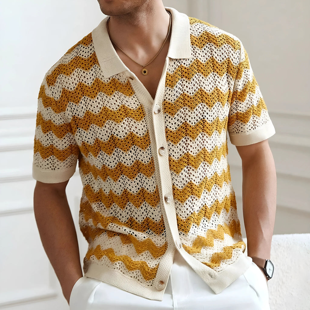 Men's short-sleeve t-shirt with corrugated jacquard texture and flocking detail in yellow, blue, or brown.
