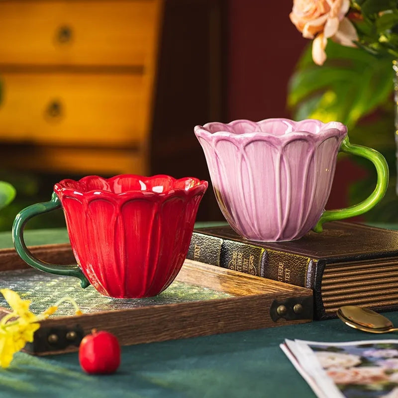 Ceramic breakfast mug with floral pattern showing 500ml capacity in red colour option