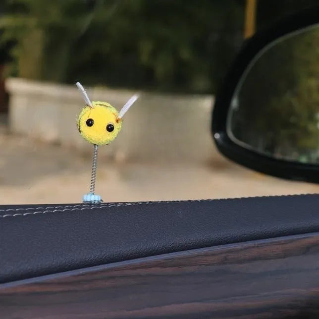 Swing Spring Bee car decoration - 3cm cartoon bee ornament with fur ball material