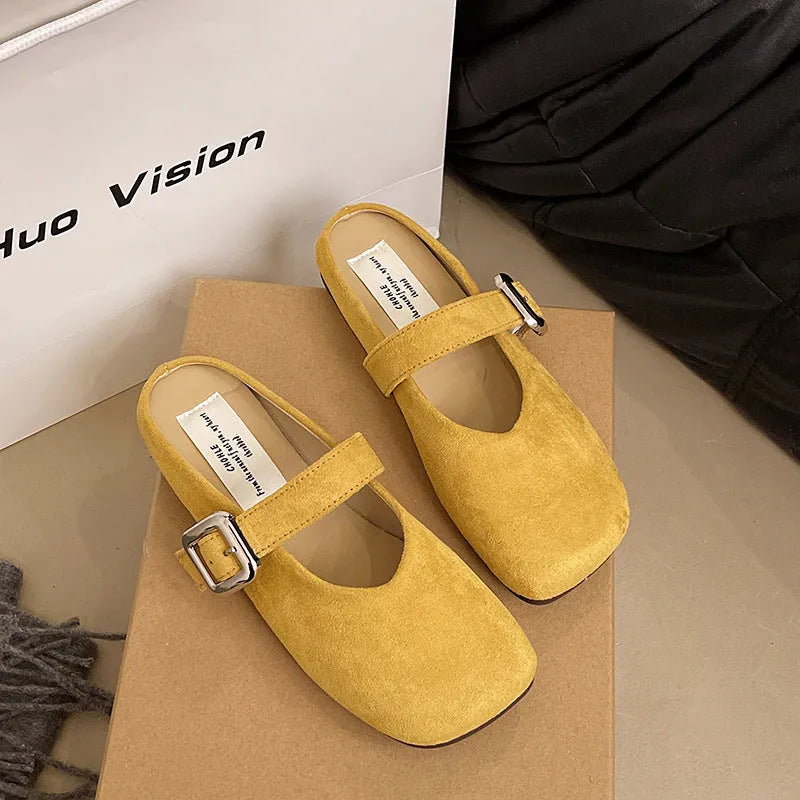 Women's flat closed toe half slippers in apricot colour with square head design and rubber sole