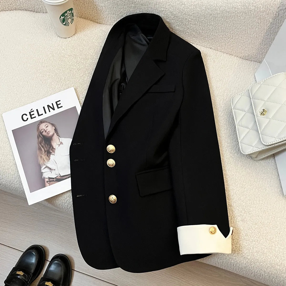 Korean-style loose fit women's coat in milky white with pockets and long sleeves