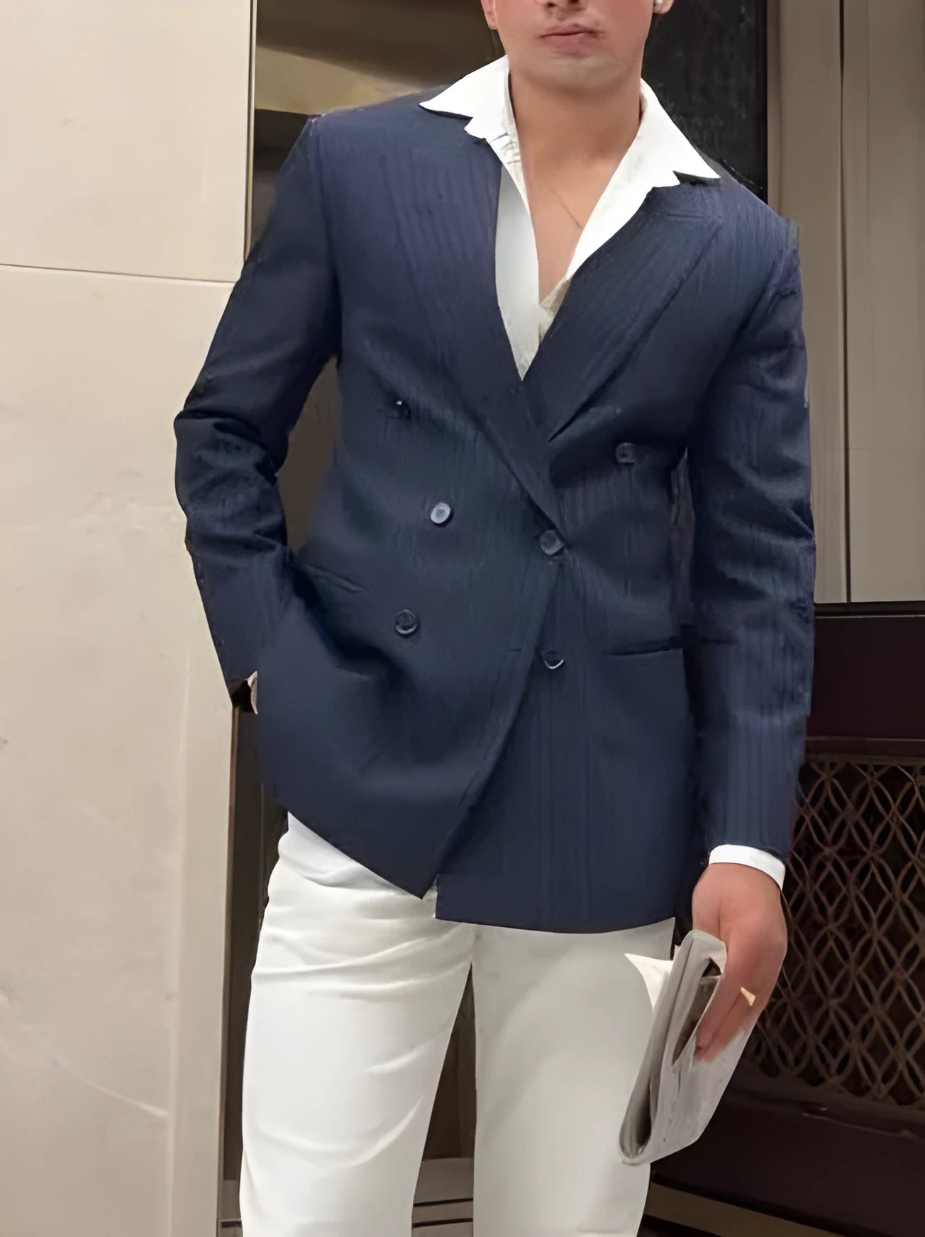 Men's striped double-breasted blazer in regular fit polyester construction