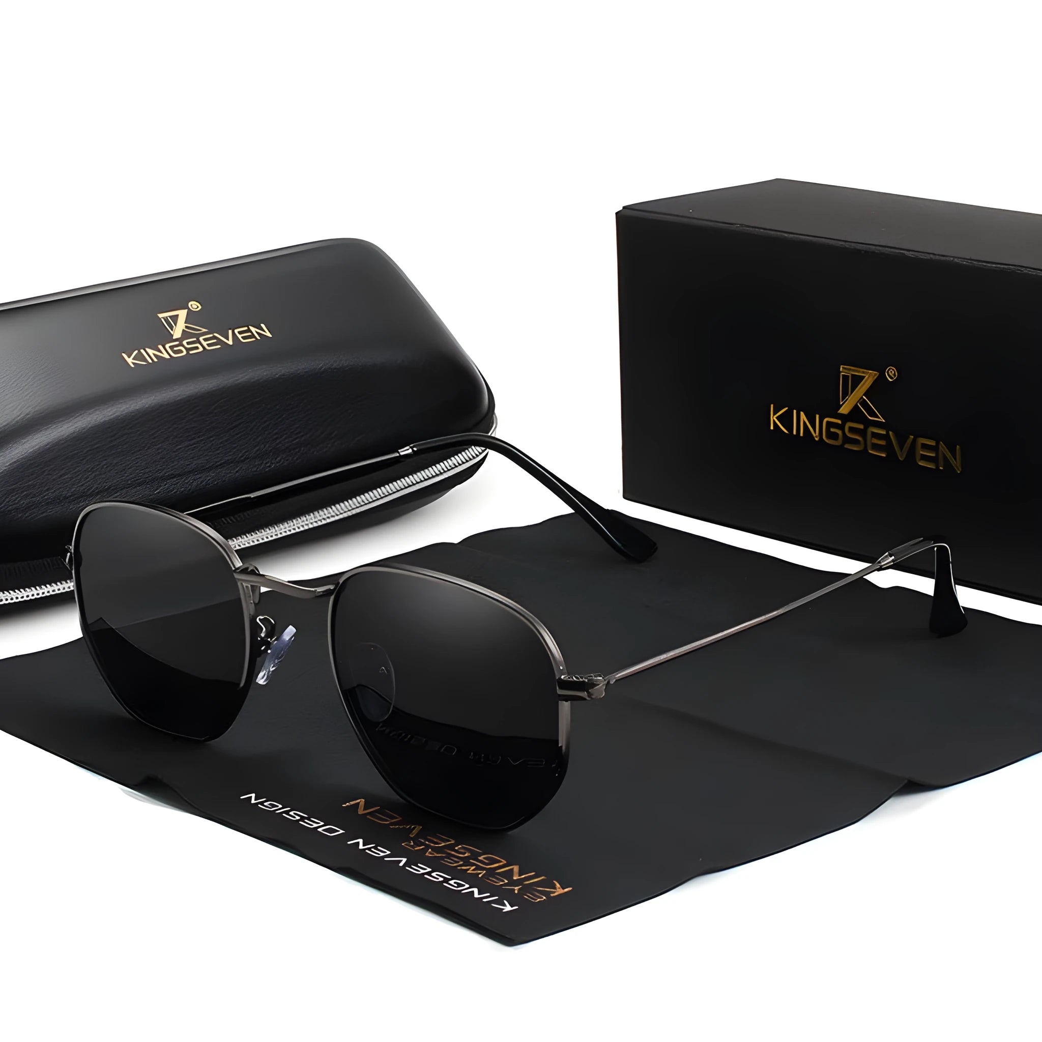 Classic round-frame retro sunglasses for men in multiple colour options with UV protection lenses