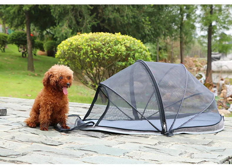 Pet folding tent in L code size with cloth construction and half mesh design