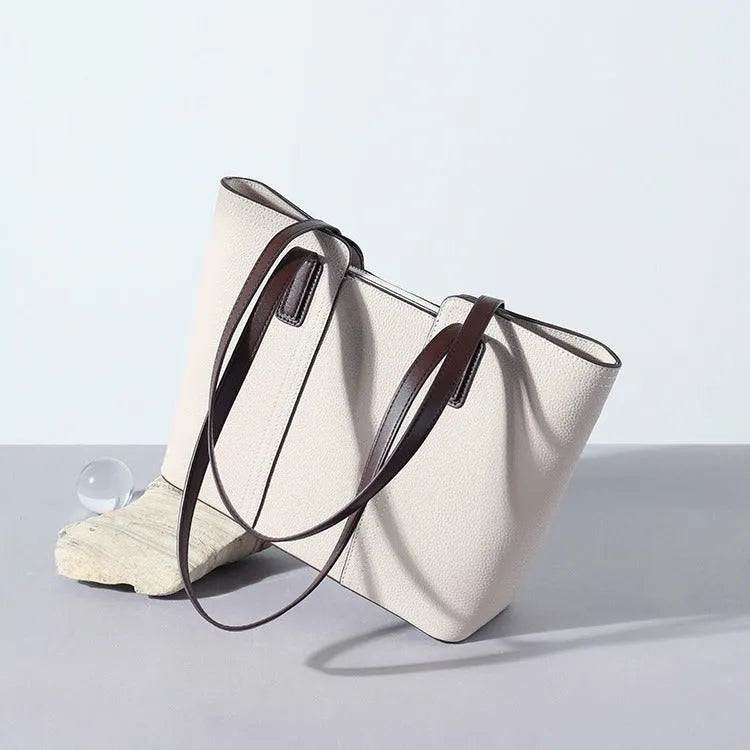 Women's genuine leather large capacity shoulder bag in box shape with sandwich pocket