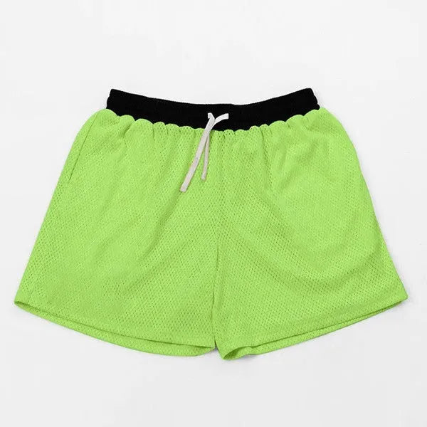 Men's mesh quick-drying shorts in black, ideal for running and fitness activities