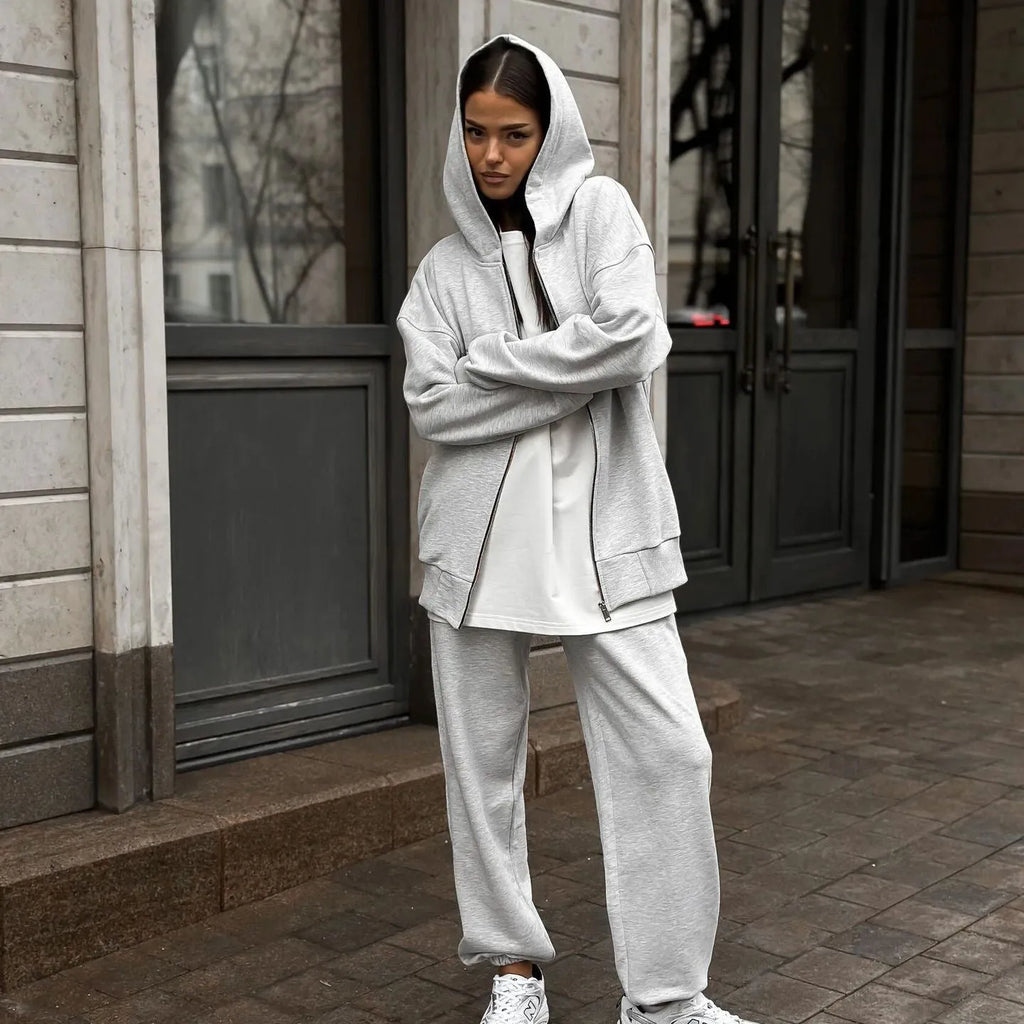 Red loose fit women's long-sleeve coat and trousers two-piece street style set.