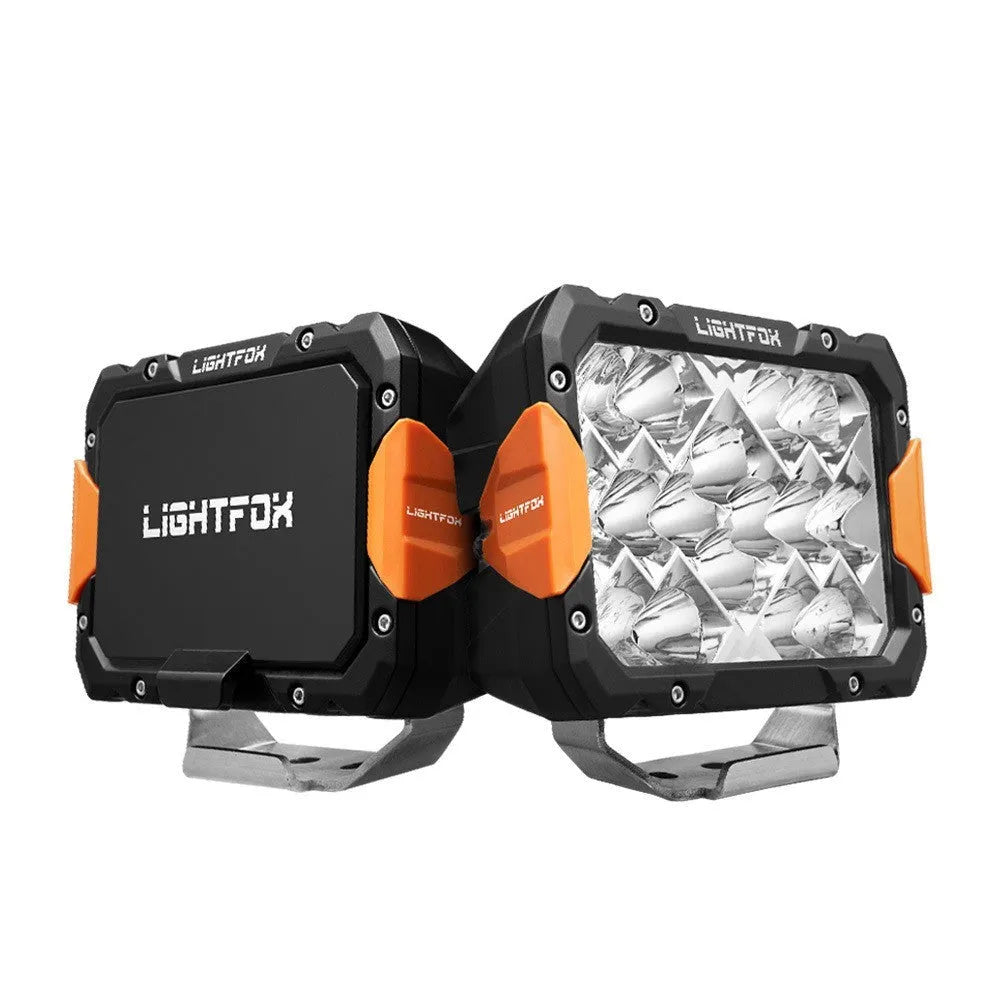 Universal black aluminium LED front bumper light bar kit for off-road vehicle installation
