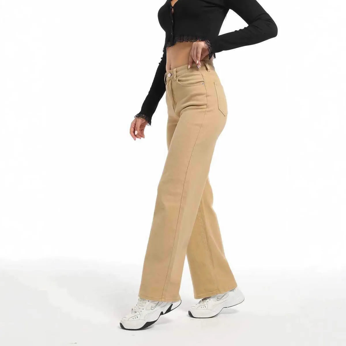 Women's straight leg jeans in wide fit with high waist, available in apricot and khaki colours