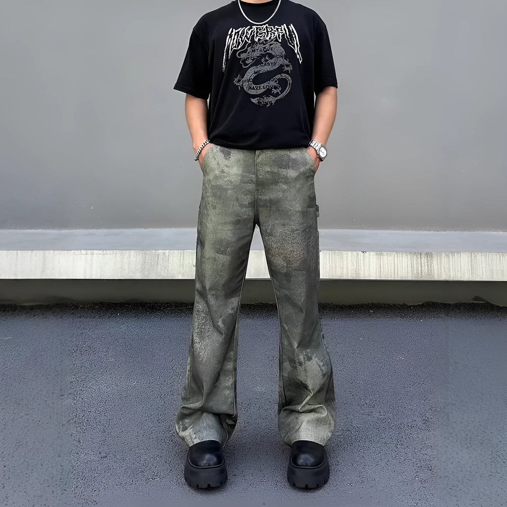 Men's camouflage print straight leg jeans in cotton denim fabric with retro digital pattern
