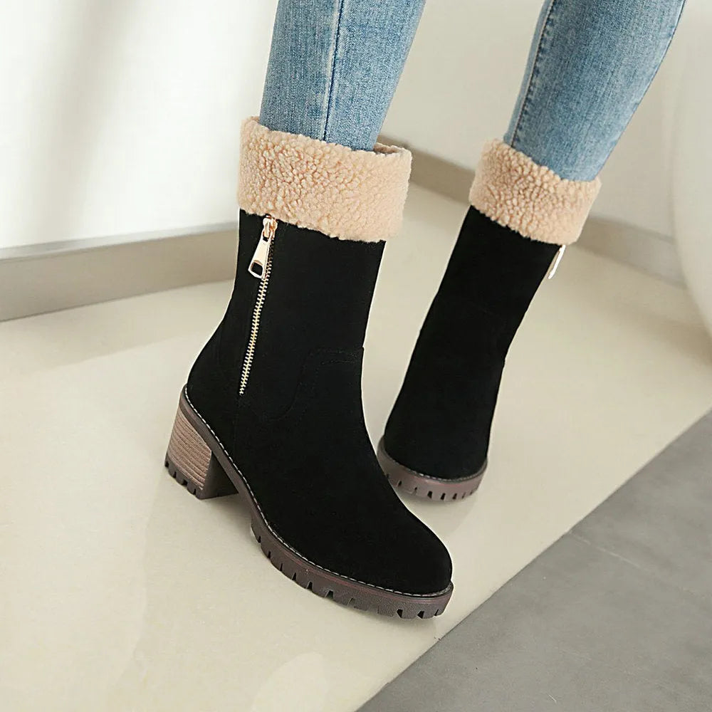 Snow boots in black, grey, green, or orange with a short plush lining and rubber insole