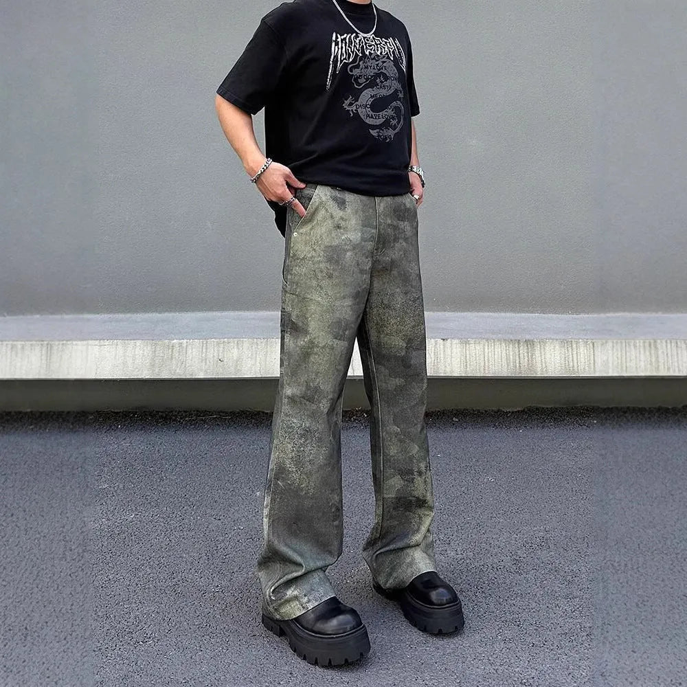 Men's camouflage print straight leg jeans in cotton denim fabric with retro digital pattern