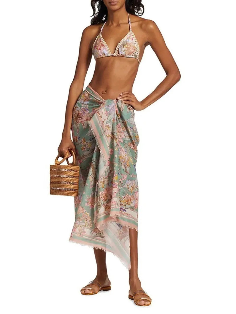 Women's creamy-white floral print bikini set with removable skirt for beach swimming