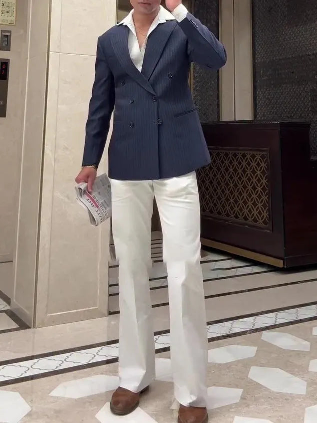 Men's striped double-breasted blazer in regular fit polyester construction