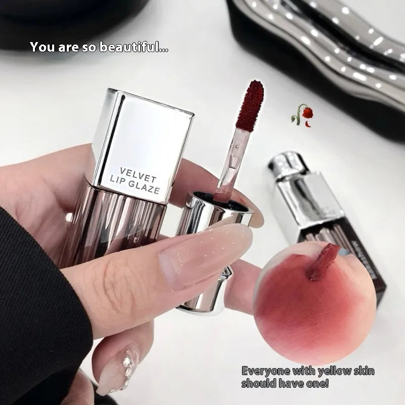 Kakashow matte soft mist lipstick in velvet finish with six colour options displayed