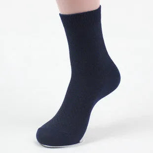 Men's bamboo fibre socks with small square pattern in five colour options