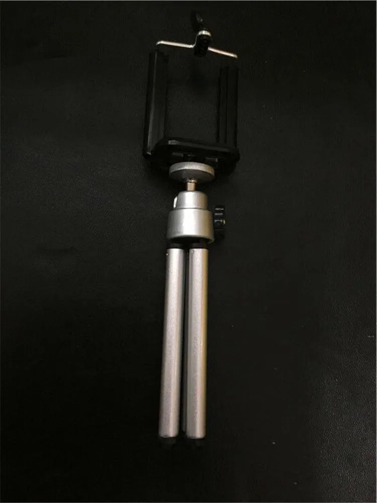 Two-section desktop phone holder bracket available in black or silver for stable mobile phone viewing