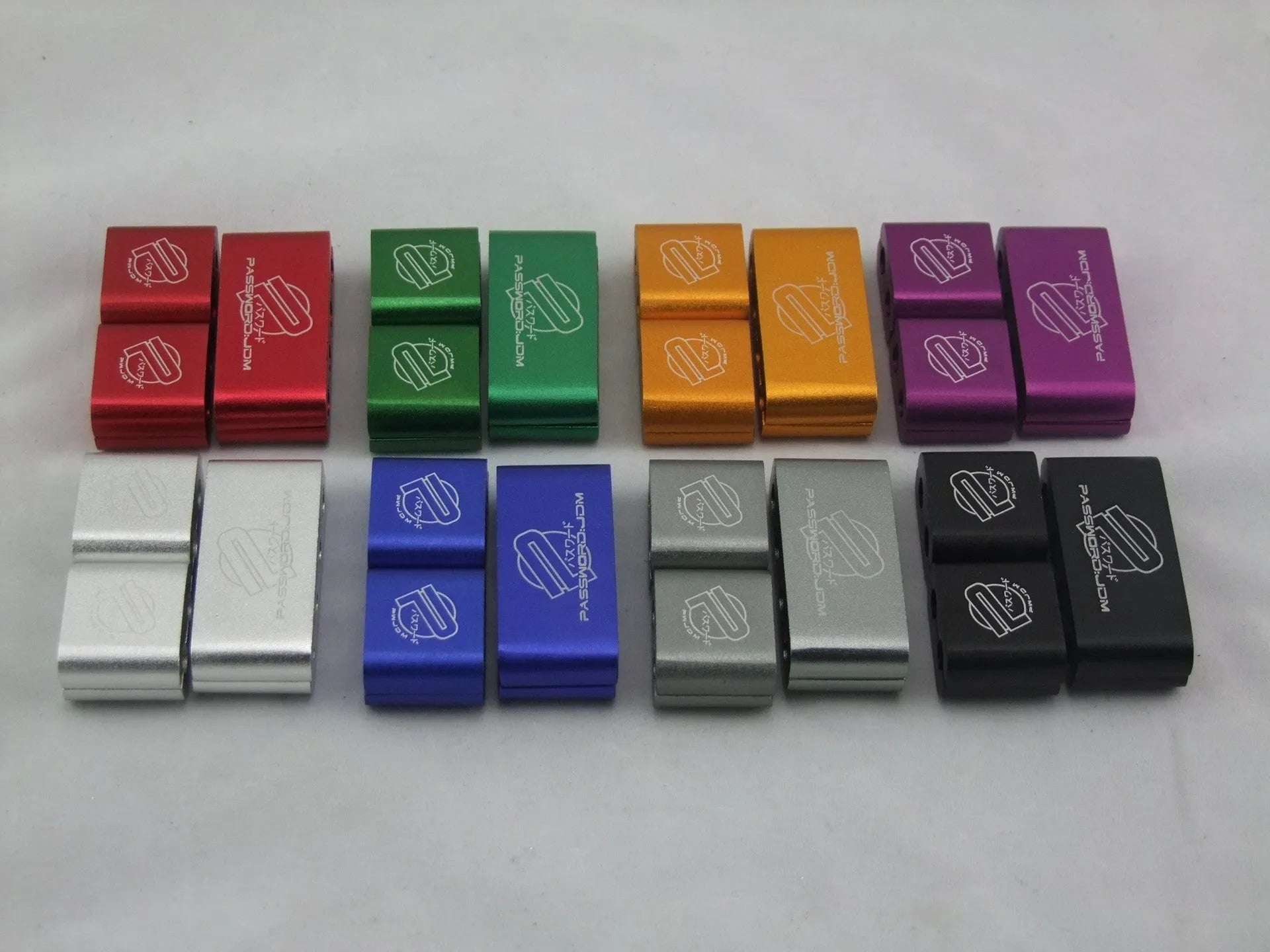 Three-piece zinc alloy car modification fastening clamp in multiple colours