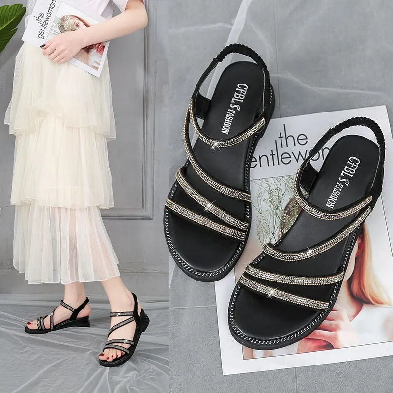Korean-style women's sandals with rhinestone decoration in gold and silver colours with non-slip rubber soles