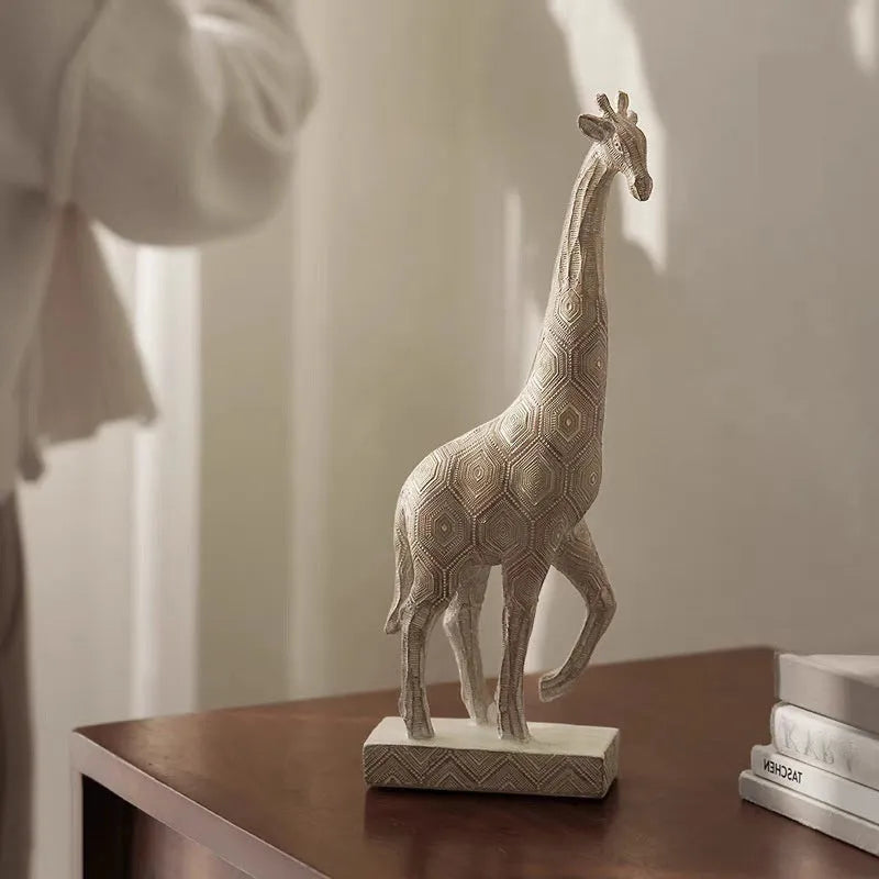 Wood colour synthetic resin giraffe ornament, 30.5cm tall, European-style decorative sculpture