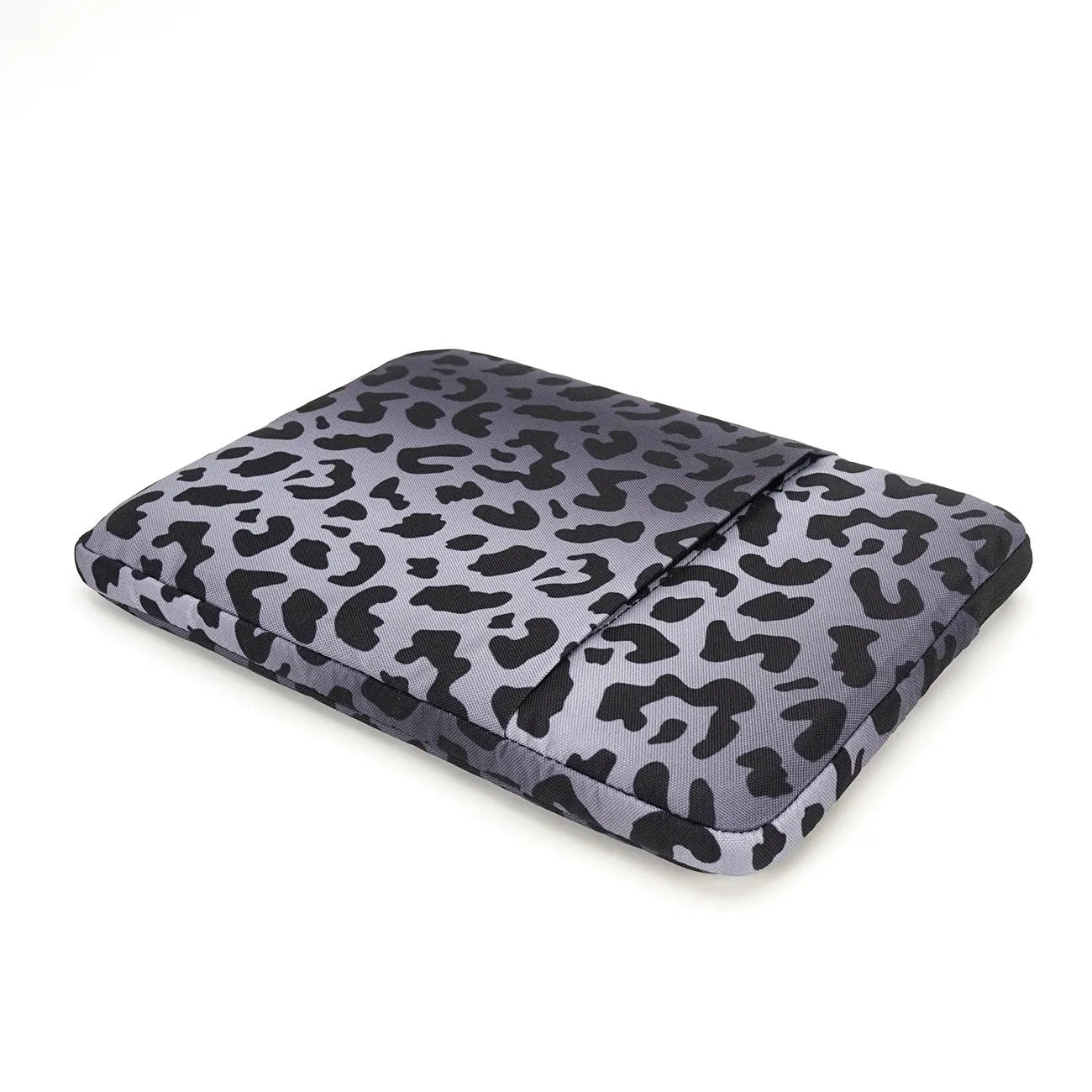 Leopard print laptop sleeve for 13-inch to 16-inch laptops with waterproof polyester construction