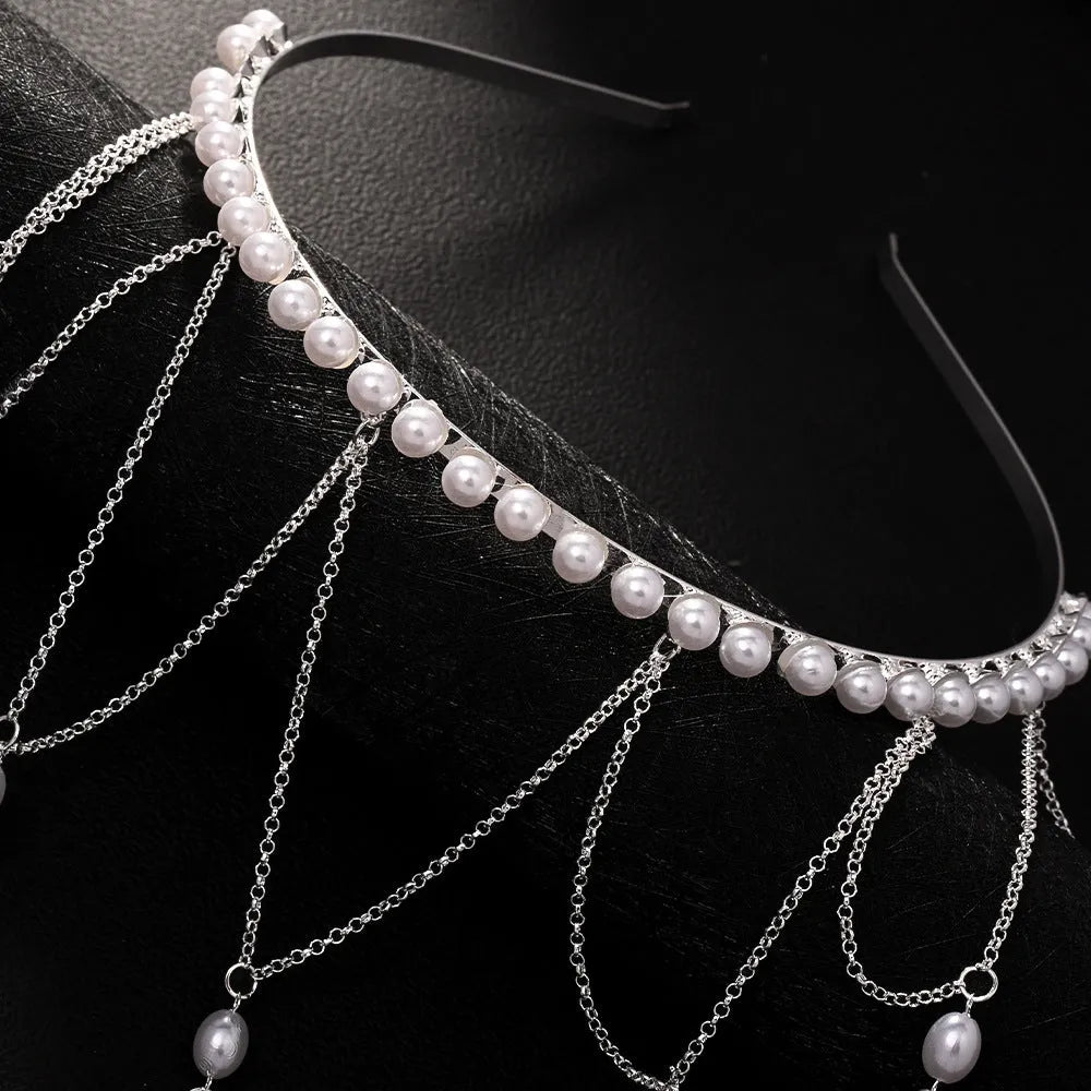 Mesh tassel hair chain with electroplated gold finish and pearl decorative elements
