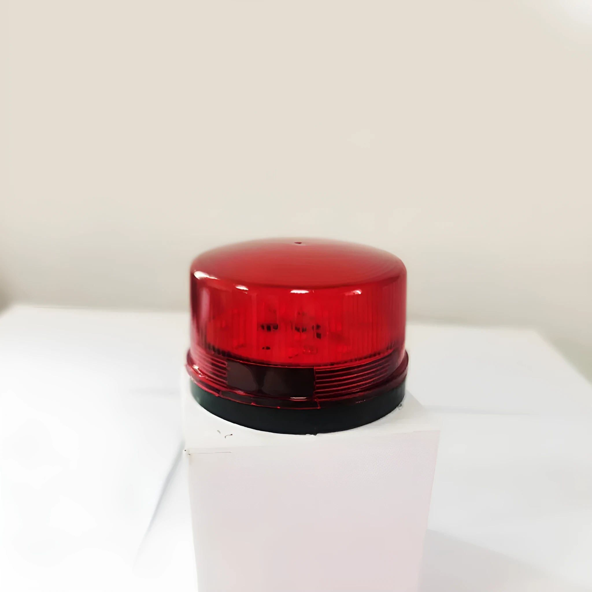 HC-79 24 volt red warning and alarm strobe light with mounting base