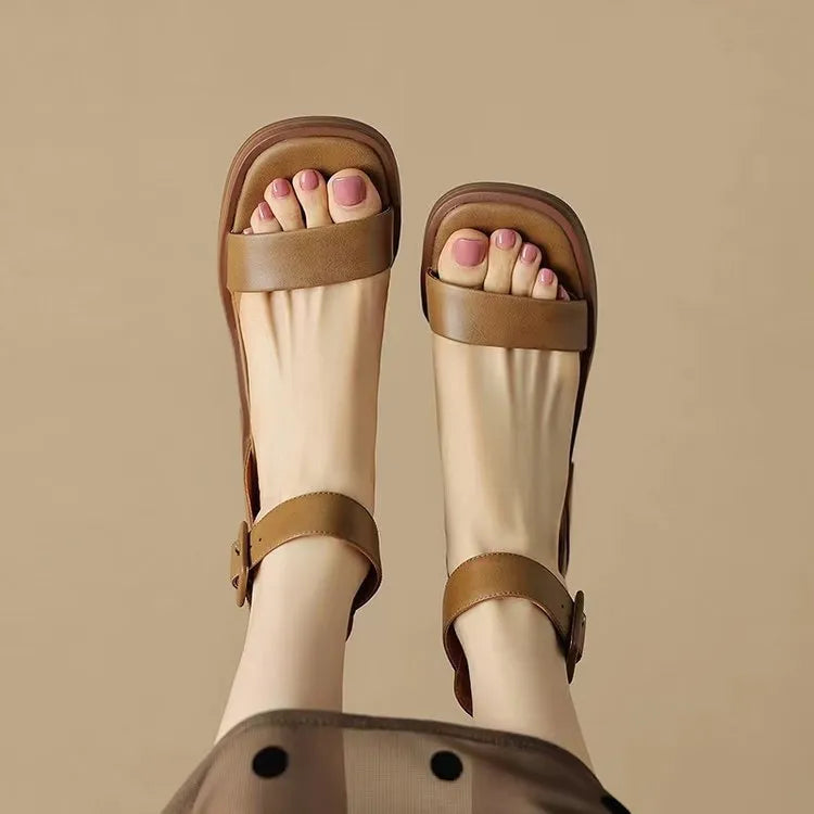 Women's retro ankle-strap platform high heels in white or khaki with round toe design