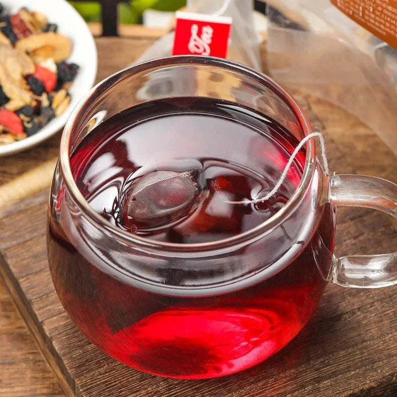 Pack of Ginseng Black Wolfberry Tea showing 40 individual tea sachets, total weight 200g.